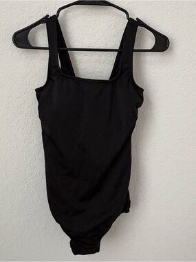 Lands’ End Black Women's Scoop Neck One Piece Swimsuit, Size 6